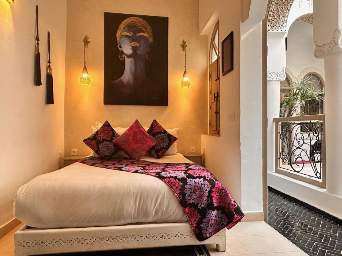 Riad Dollar Des Sables & Spa Hotel Marrakesh Exterior photo